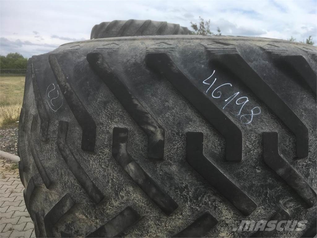 Goodyear 48x3100-20NHS x2 Tyres, wheels and rims