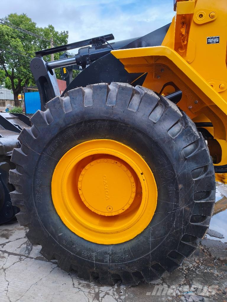 Volvo L 120 G 轮式装载机