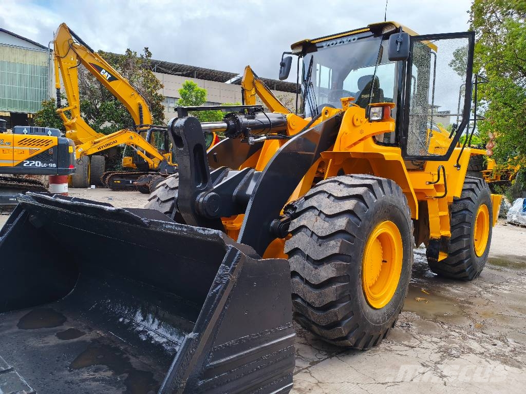 Volvo L 120 G 轮式装载机