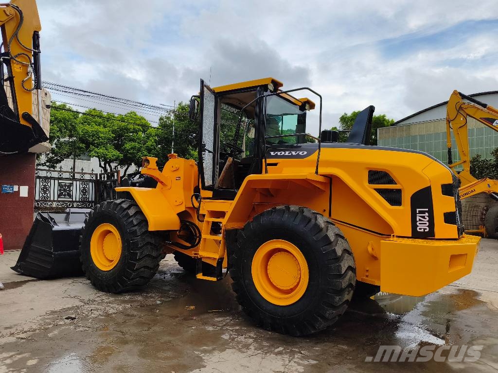 Volvo L 120 G 轮式装载机