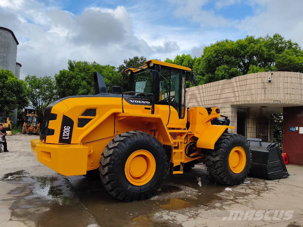 Volvo L 120 G 轮式装载机
