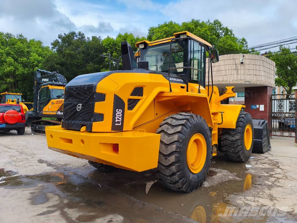 Volvo L 120 G 轮式装载机