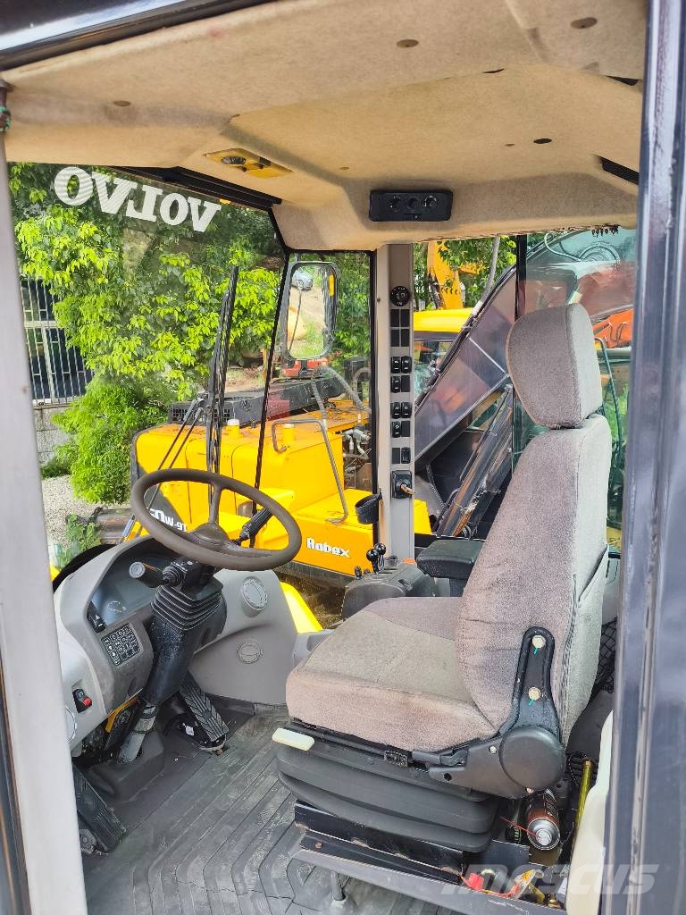 Volvo L 120 G 轮式装载机