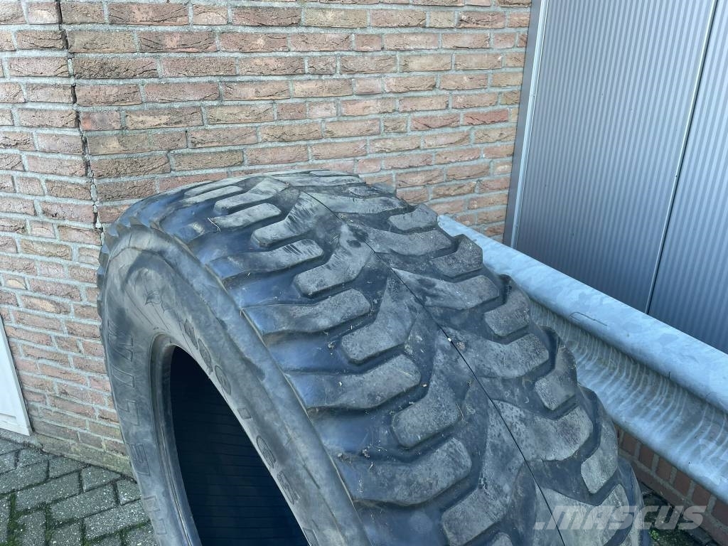 Michelin Xm 108 480/65 R 28 Reifen