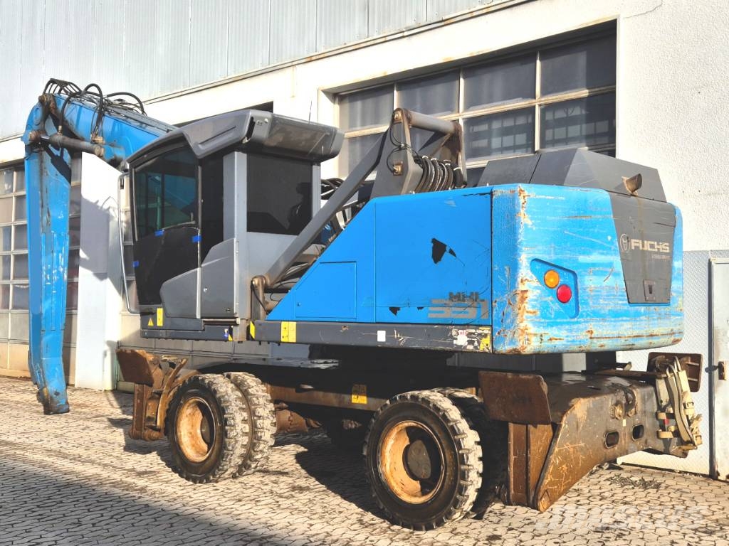 Fuchs MHL 331 F Bagri za prekladanje primarnih/sekundarnih surovin