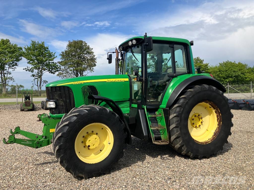 John Deere 6920 트랙터