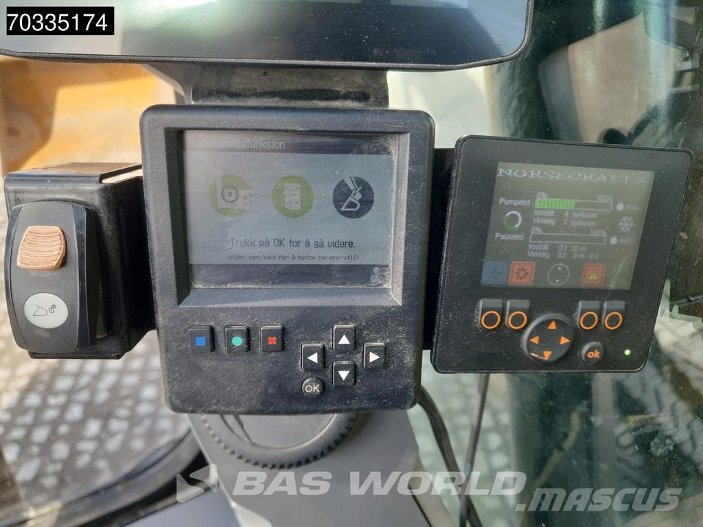CAT 330 07B Leica GPS Bageri gusjeničari