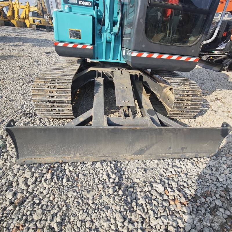 Kobelco SK 75 Excavadoras 7t - 12t