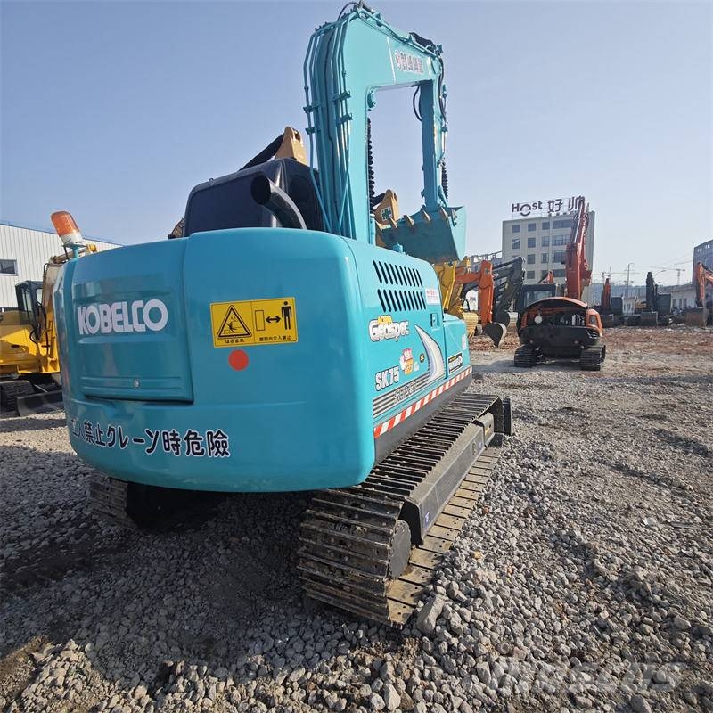 Kobelco SK 75 Excavadoras 7t - 12t