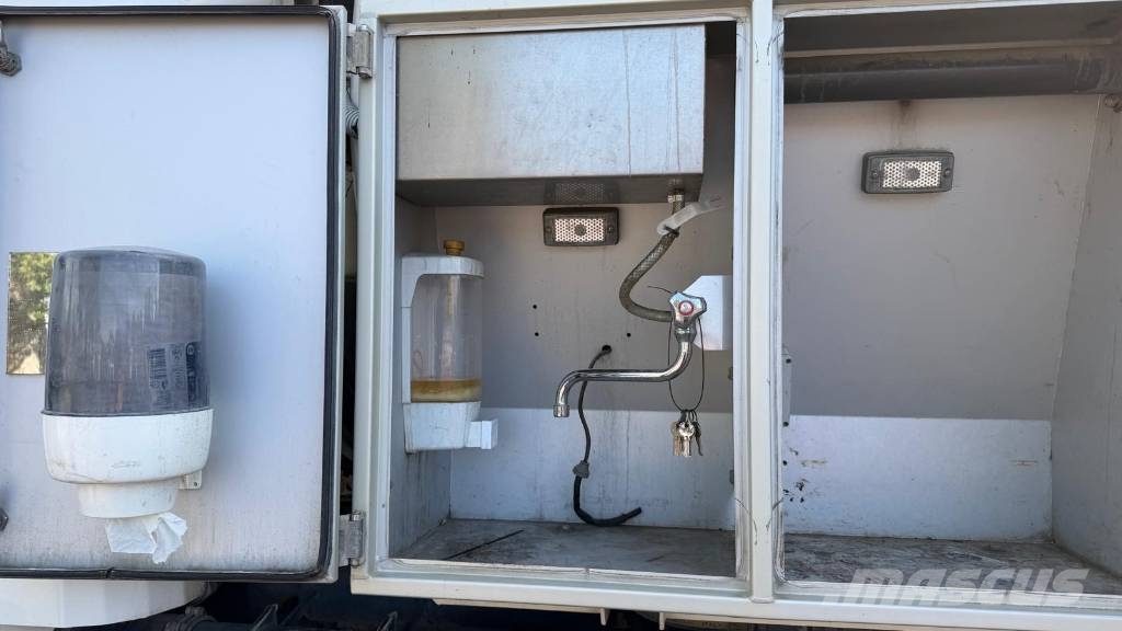 Volvo FM 400 LARSEN MASKOFLEX 312 WATER+WASTE Slamsugere
