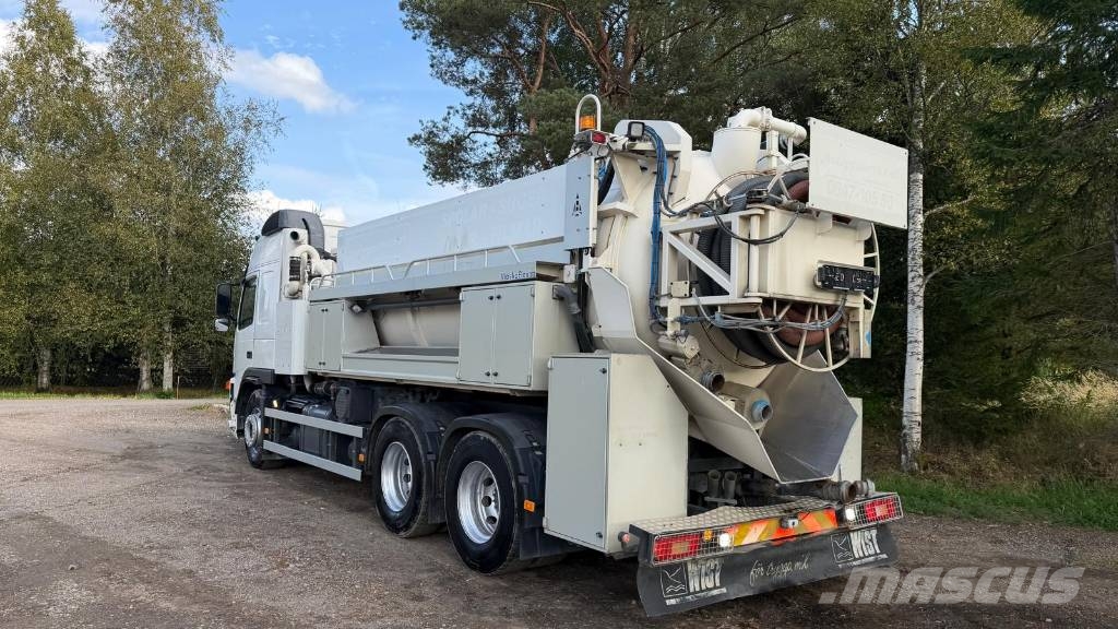 Volvo FM 400 LARSEN MASKOFLEX 312 WATER+WASTE Slamsugere
