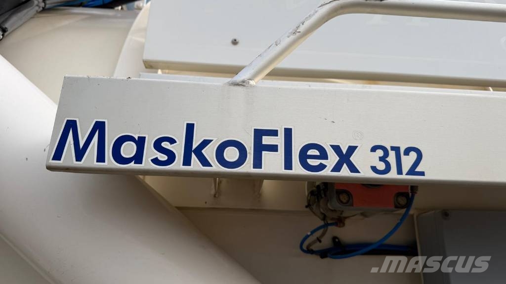 Volvo FM 400 LARSEN MASKOFLEX 312 WATER+WASTE Slamsugere