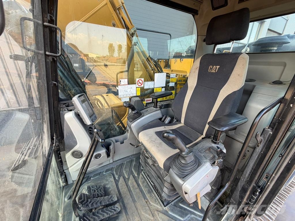 CAT 320FL Bagri goseničarji