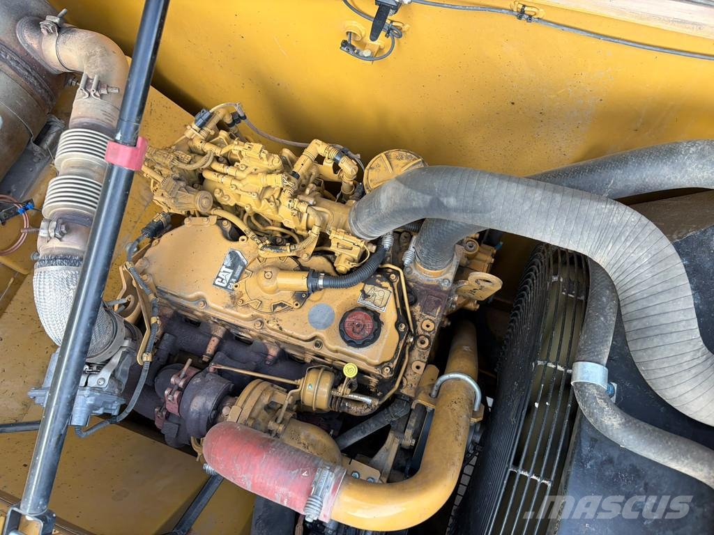 CAT 320FL Bagri goseničarji