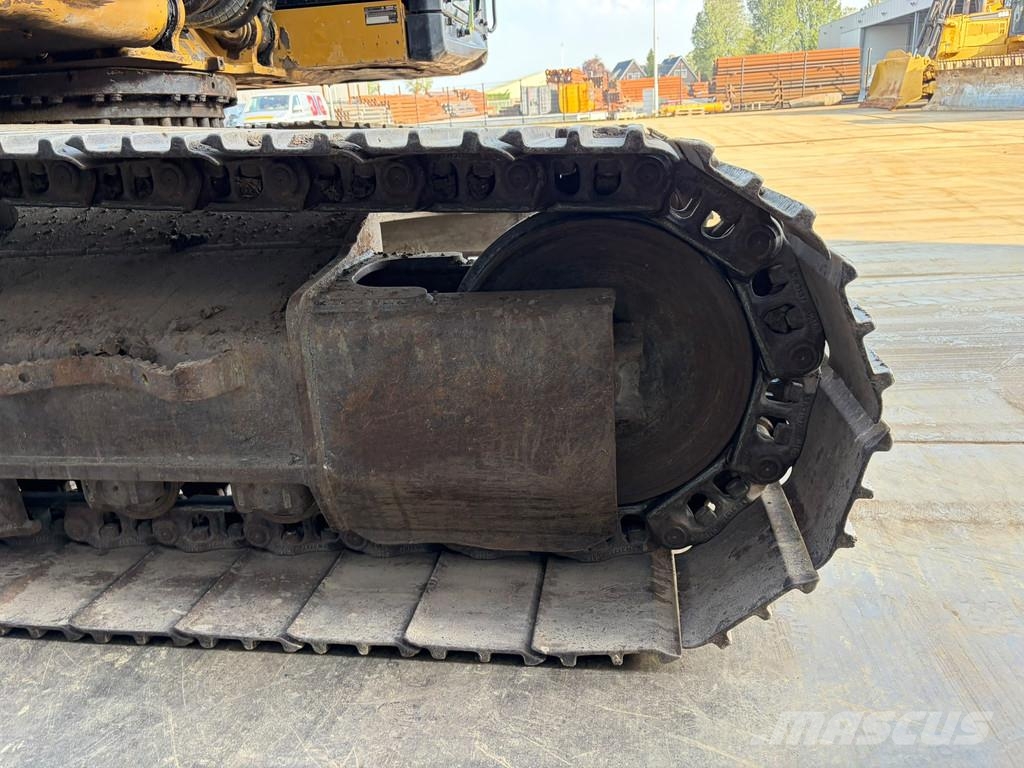 CAT 320FL Bagri goseničarji