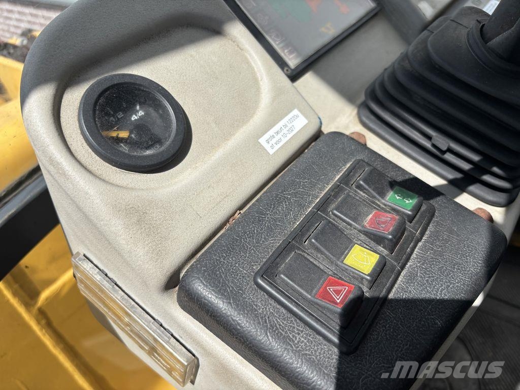 Venieri 3.63E لوادر بعجل
