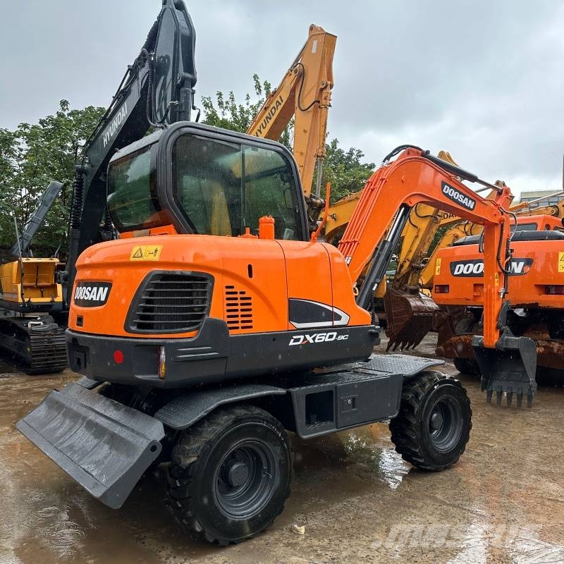 Doosan DX60W-9C Mobilbagger