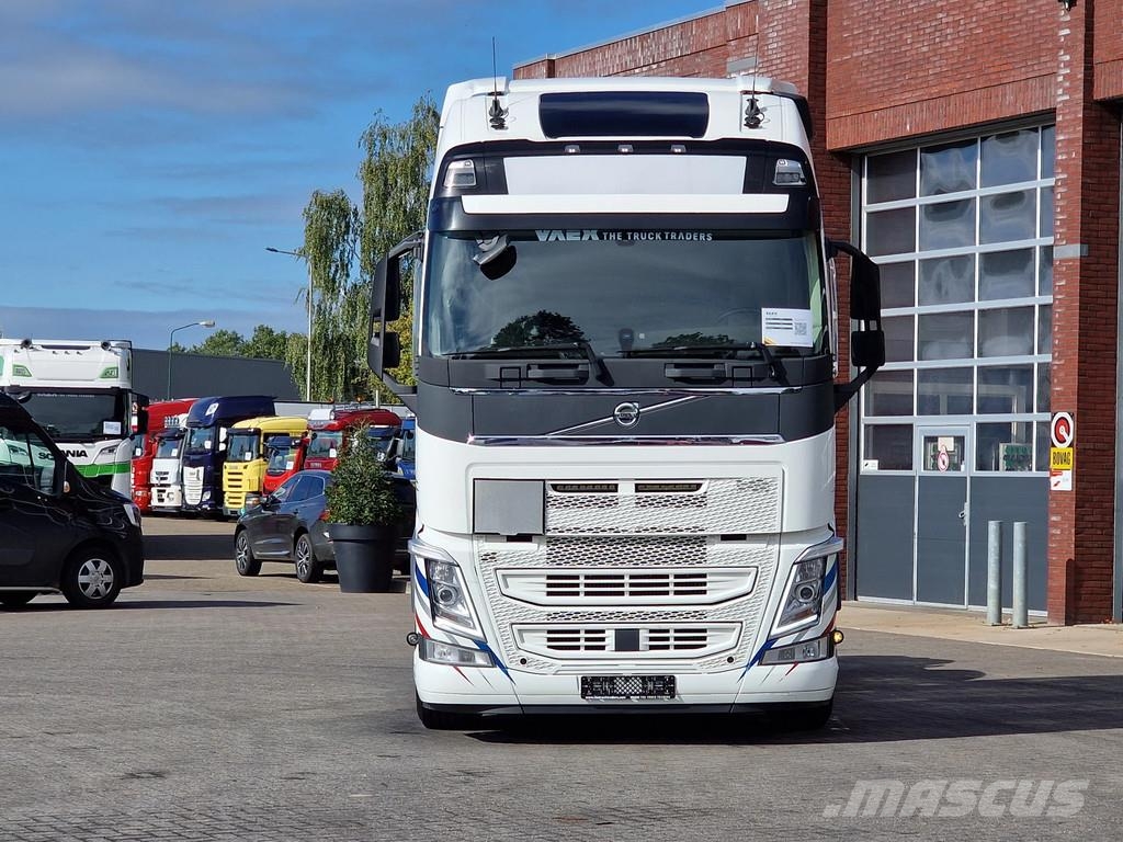 Volvo FH 13.500 Globetrotter XL 6x2 - Full air - Leather Седельные тягачи