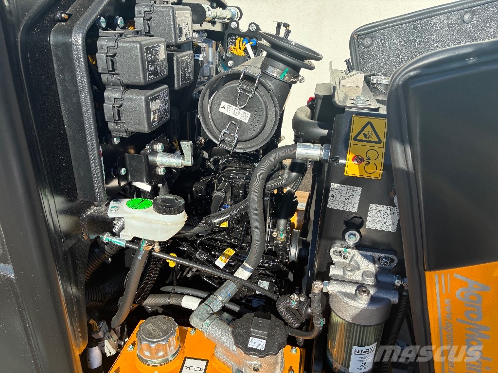 JCB TM 110 Chargeuse multifonction