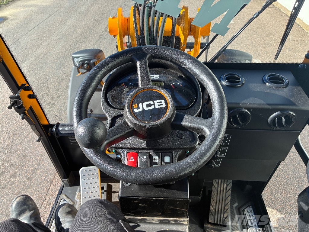 JCB TM 110 Chargeuse multifonction