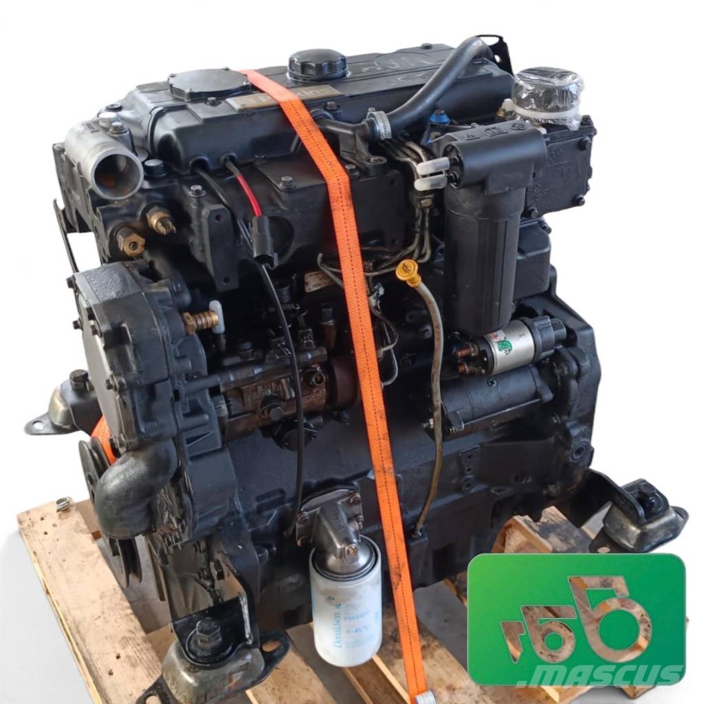 Manitou MT 1030 Perkins RE Engine エンジン