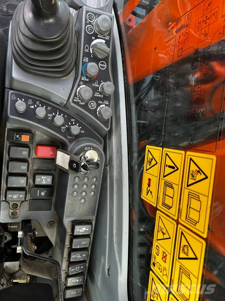 Hitachi ZX 175 W-7 / Pyörittäjä, Rasvari, Stage V حفارات بعجل