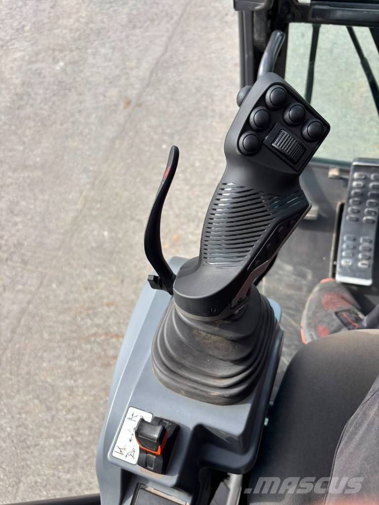 Hitachi ZX 175 W-7 / Pyörittäjä, Rasvari, Stage V حفارات بعجل