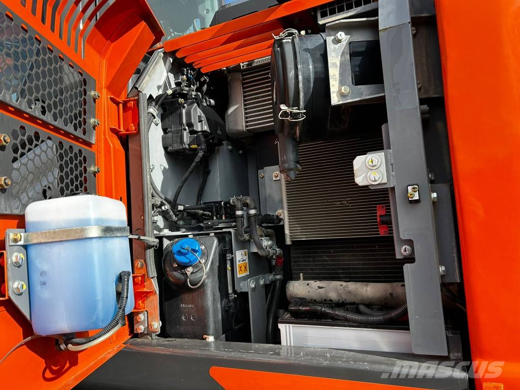 Hitachi ZX 175 W-7 / Pyörittäjä, Rasvari, Stage V حفارات بعجل
