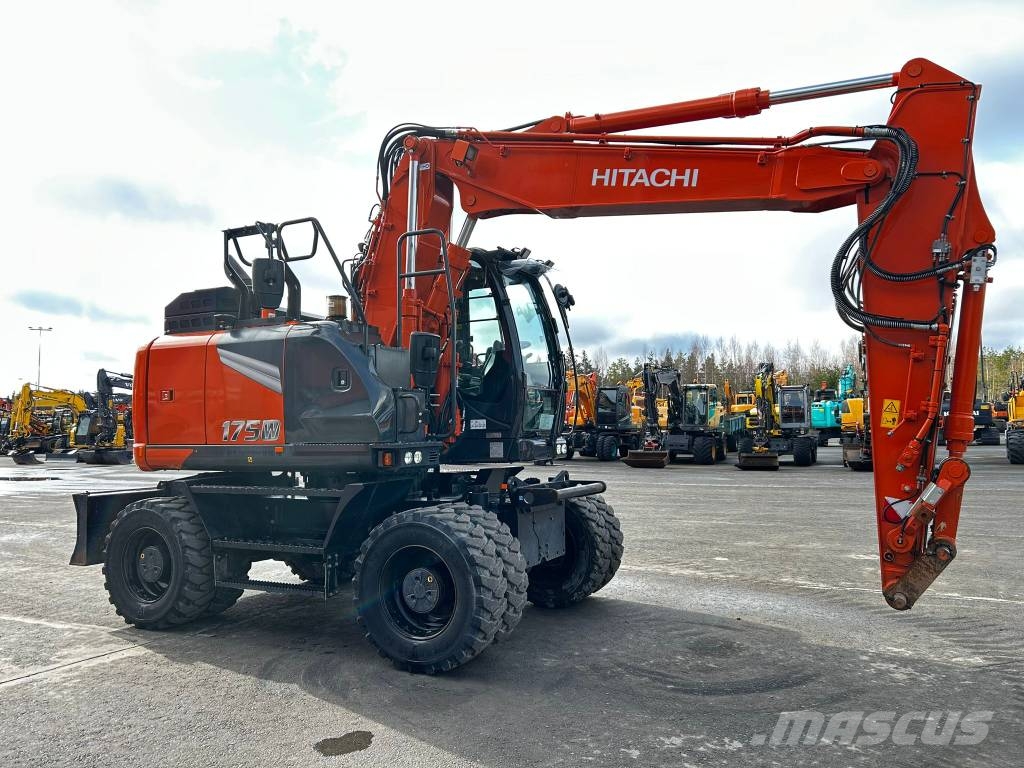 ハンター ZX75US-5N Compact Excavators - Hitachi Construction Machinery Americas 店舗用品
