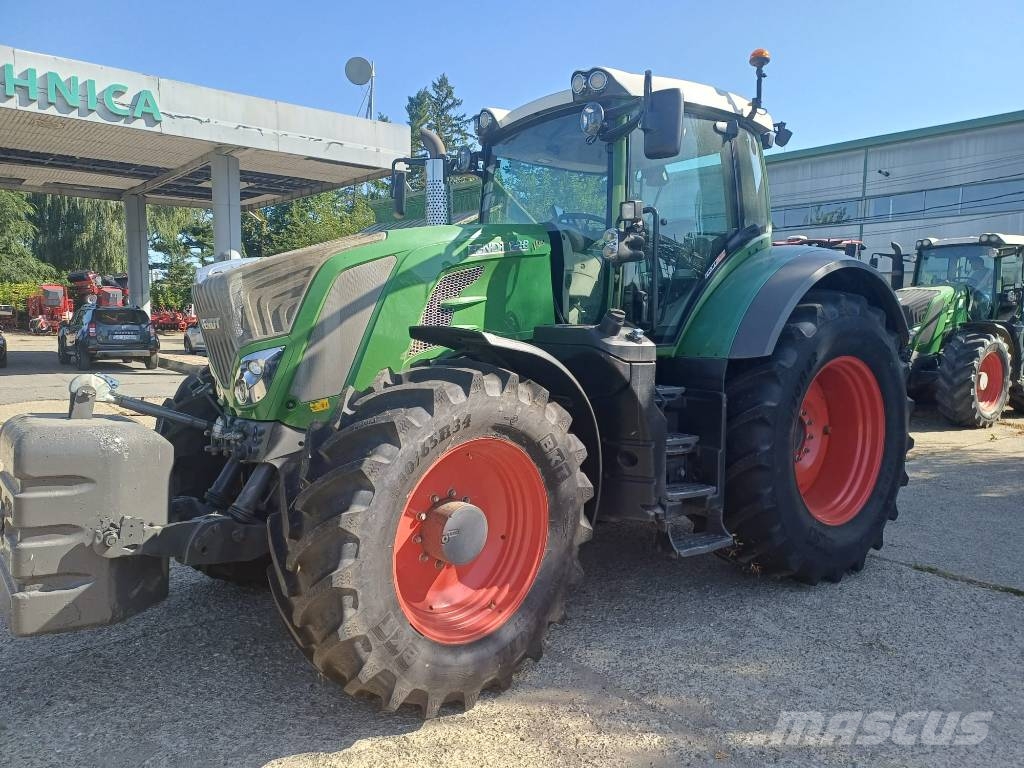 Fendt 828 Profi Plus Tractoren