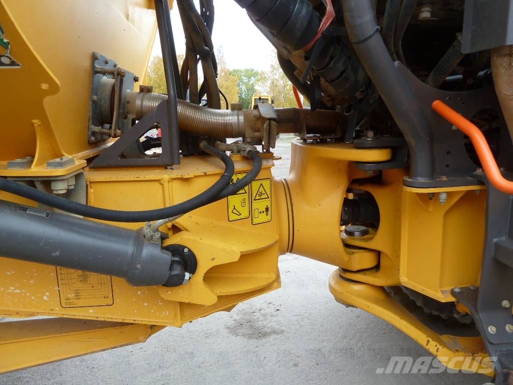 Volvo A30G Artikulētie pašizgāzēji