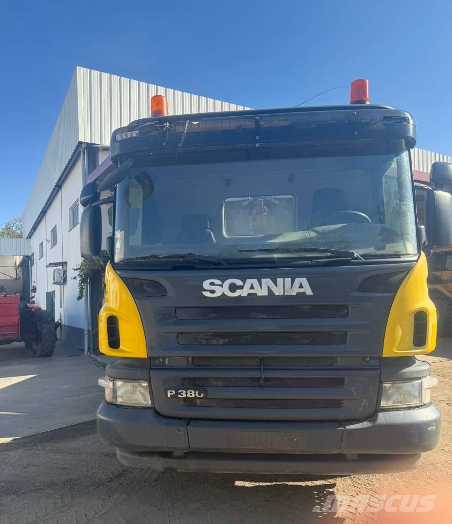 Scania P 380, 6x4 Camiones elevadores de gancho