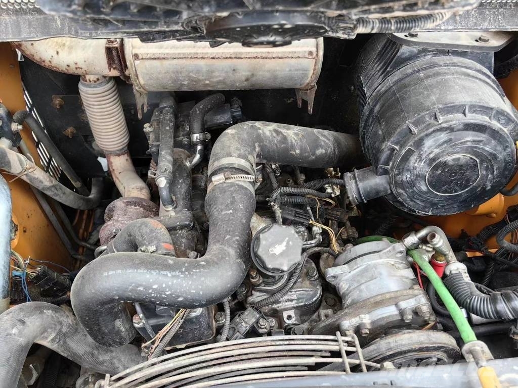 CASE SR 200 Φορτωτάκια