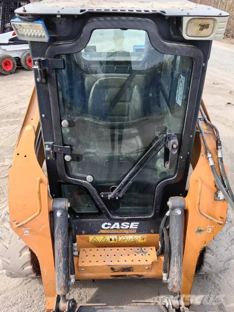 CASE SR 200 Φορτωτάκια
