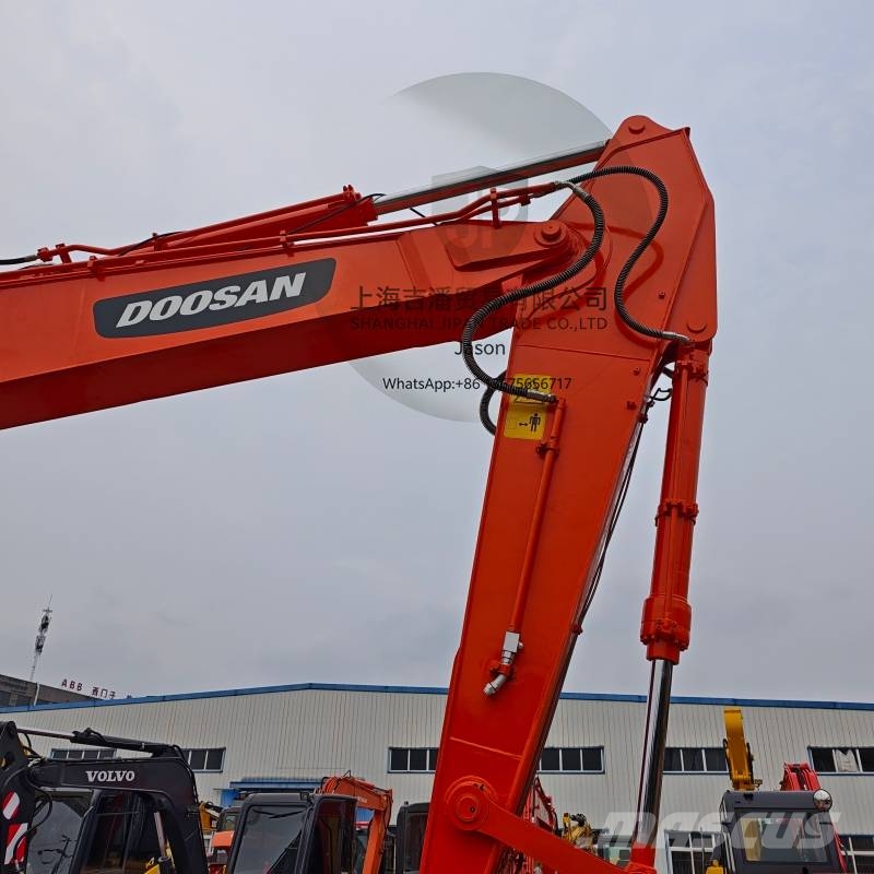 Doosan DH 210 W-7 Gravemaskiner på hjul