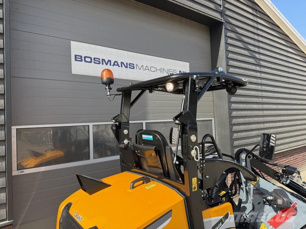 GiANT G2700 X-TRA HD + minishovel prijs vriendelijk €725 Wheel loaders