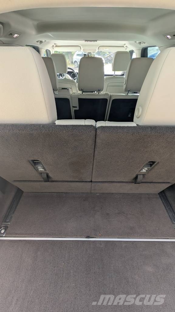 Land Rover Discovery Samochody osobowe