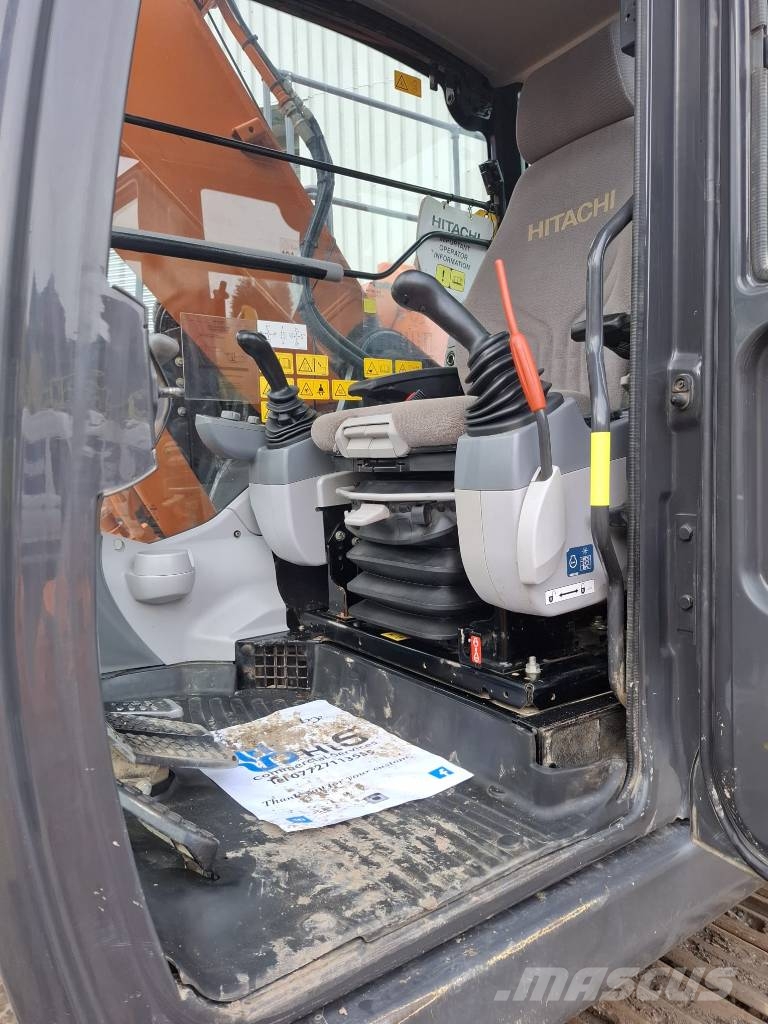 Hitachi ZX 225 US R LC-6 Telakaivukoneet