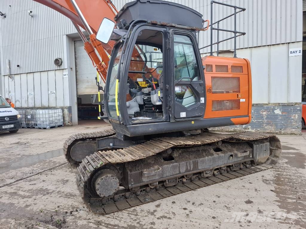 Hitachi ZX 225 US R LC-6 Telakaivukoneet