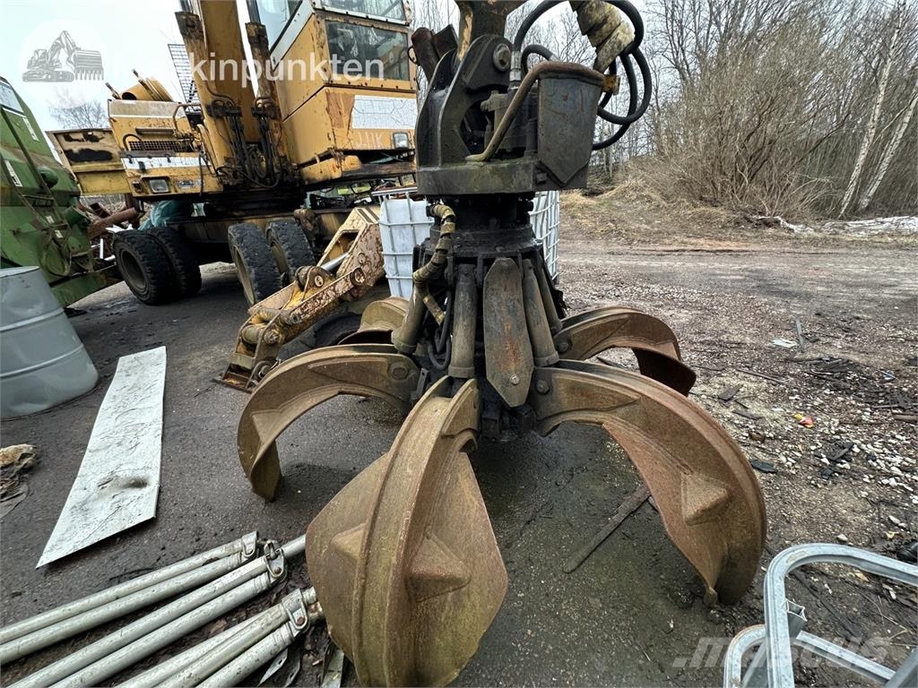 Liebherr A 922 Havenmachines