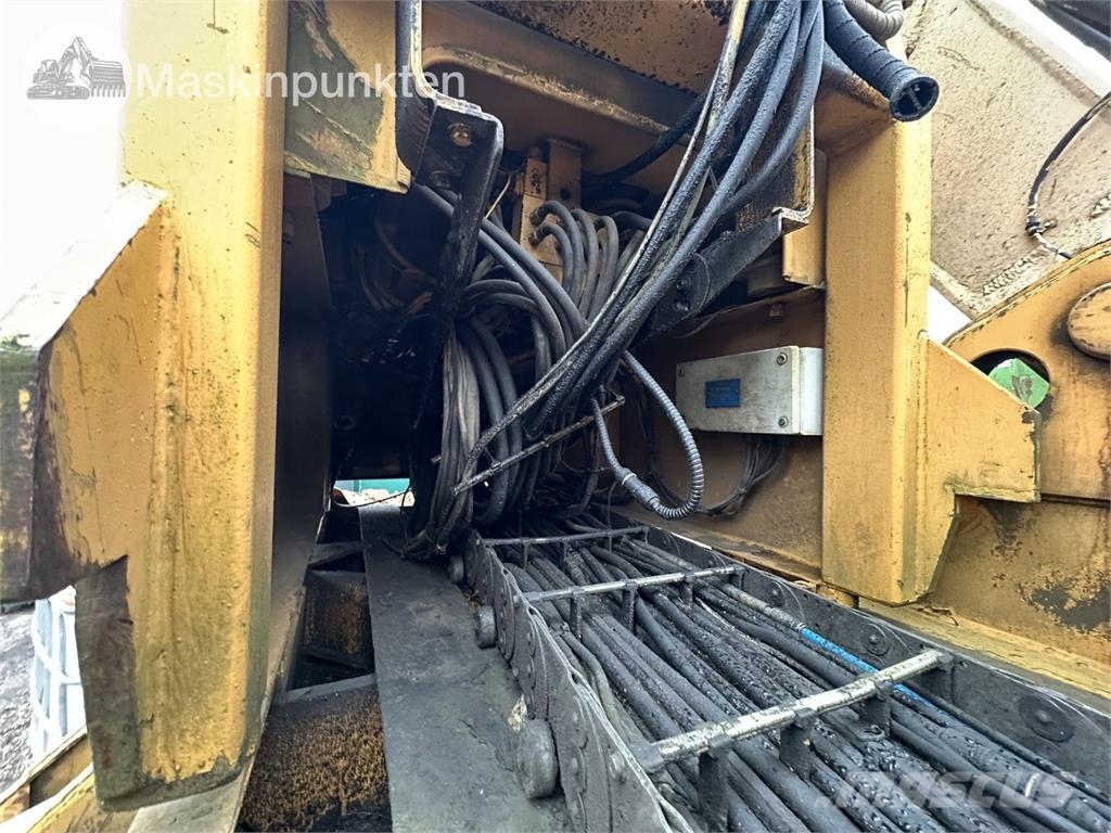 Liebherr A 922 Havenmachines