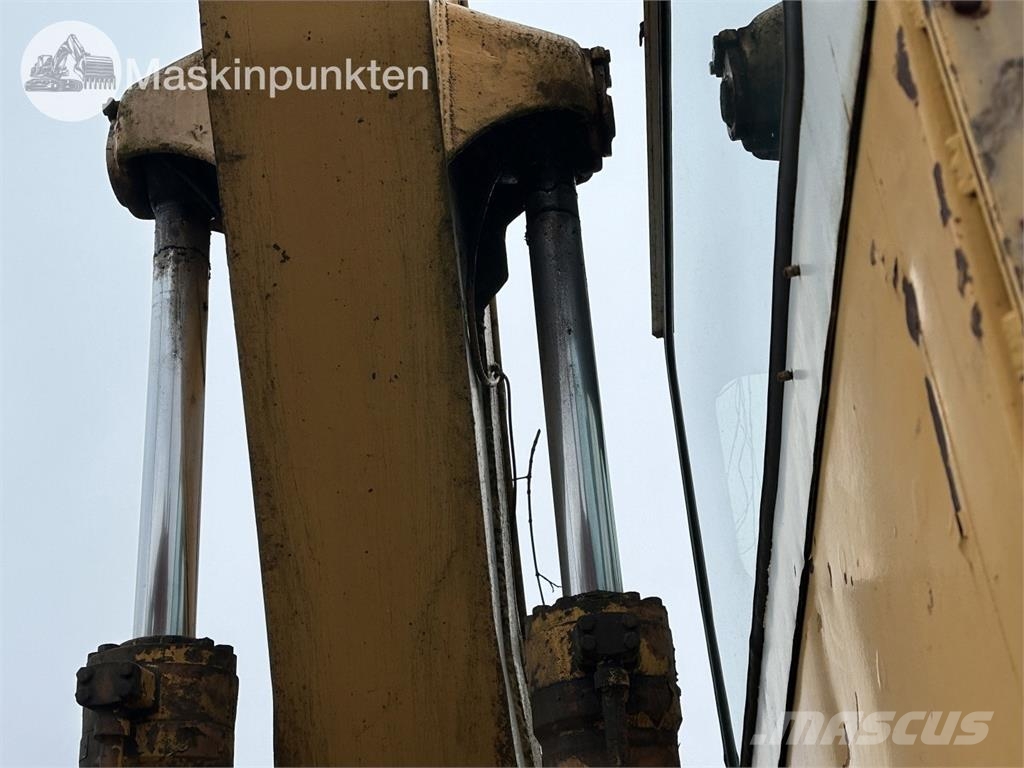Liebherr A 922 Havenmachines