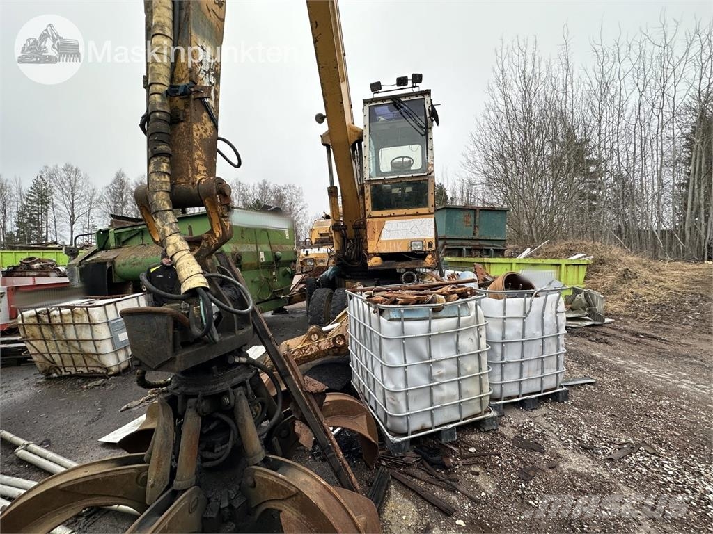 Liebherr A 922 Havenmachines
