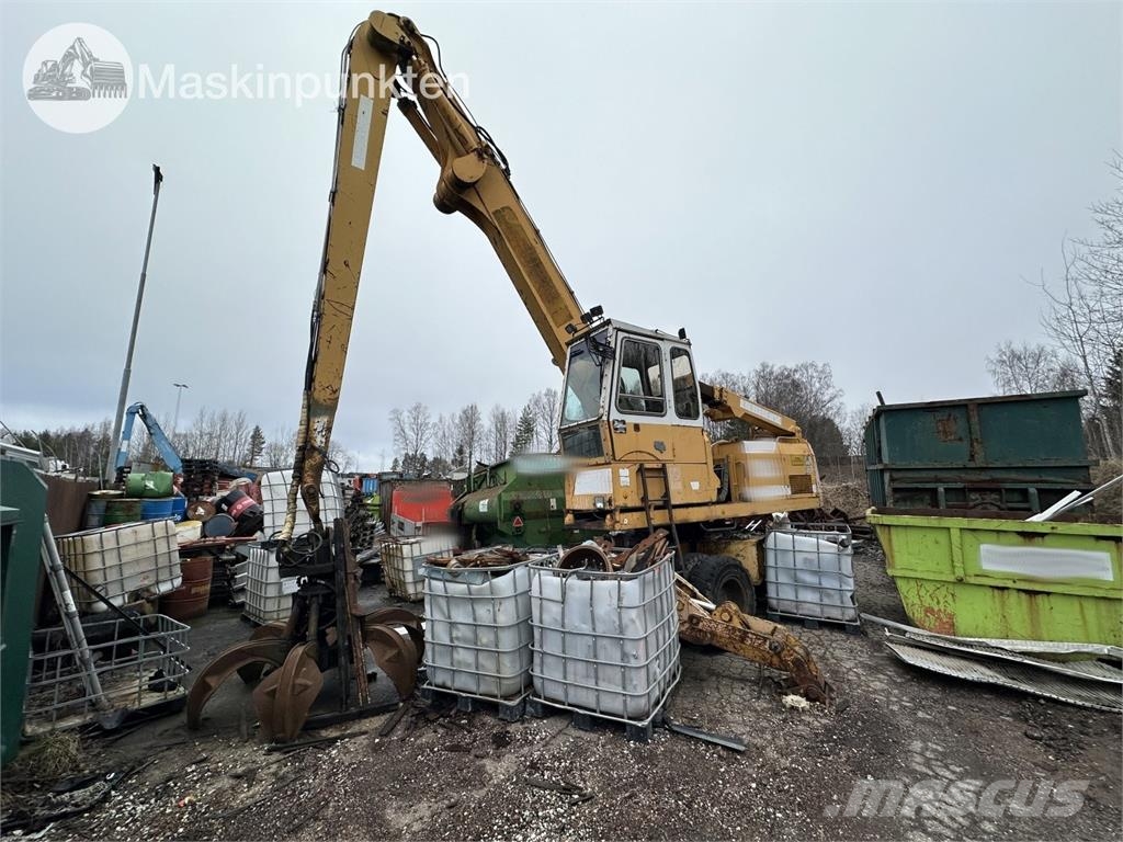 Liebherr A 922 Havenmachines