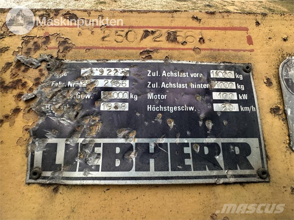 Liebherr A 922 Havenmachines