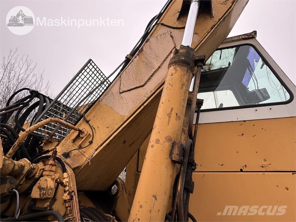 Liebherr A 922 Havenmachines
