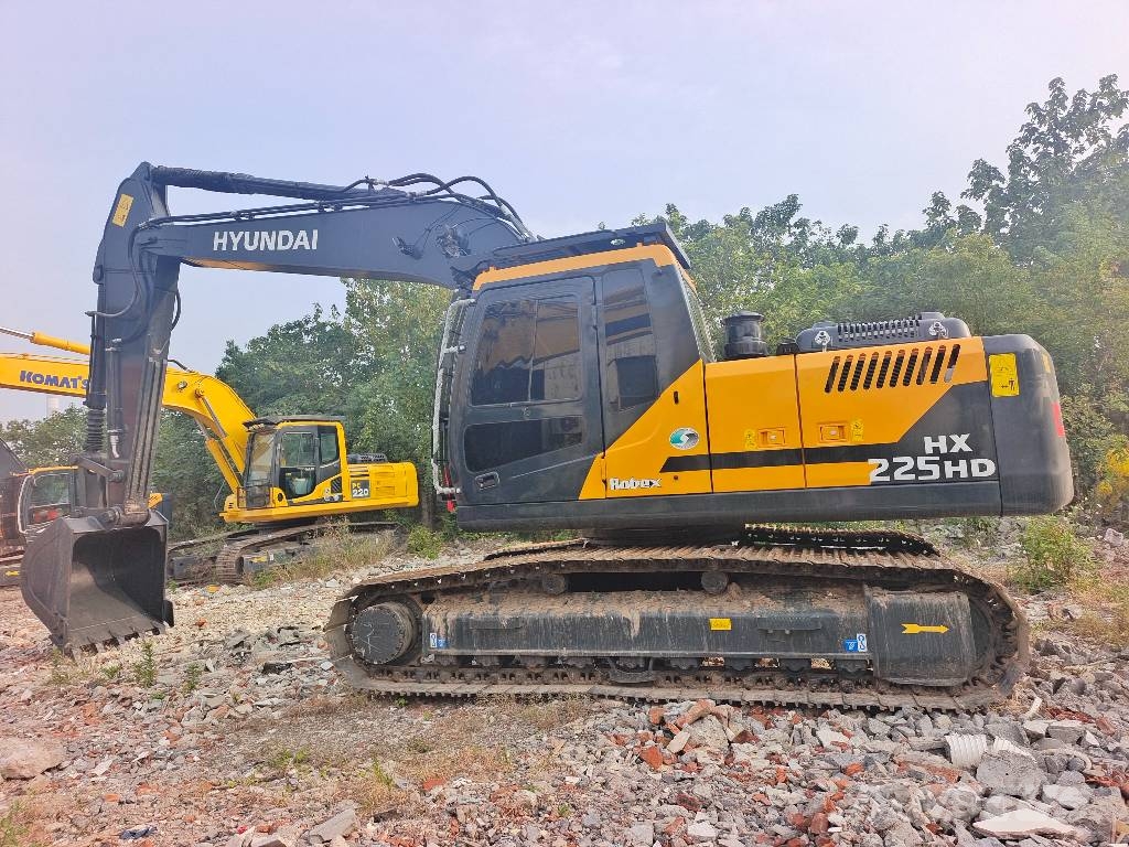 Hyundai HX 225 HD made in Korea Telakaivukoneet