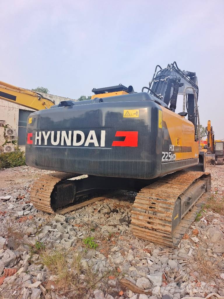 Hyundai HX 225 HD made in Korea Telakaivukoneet