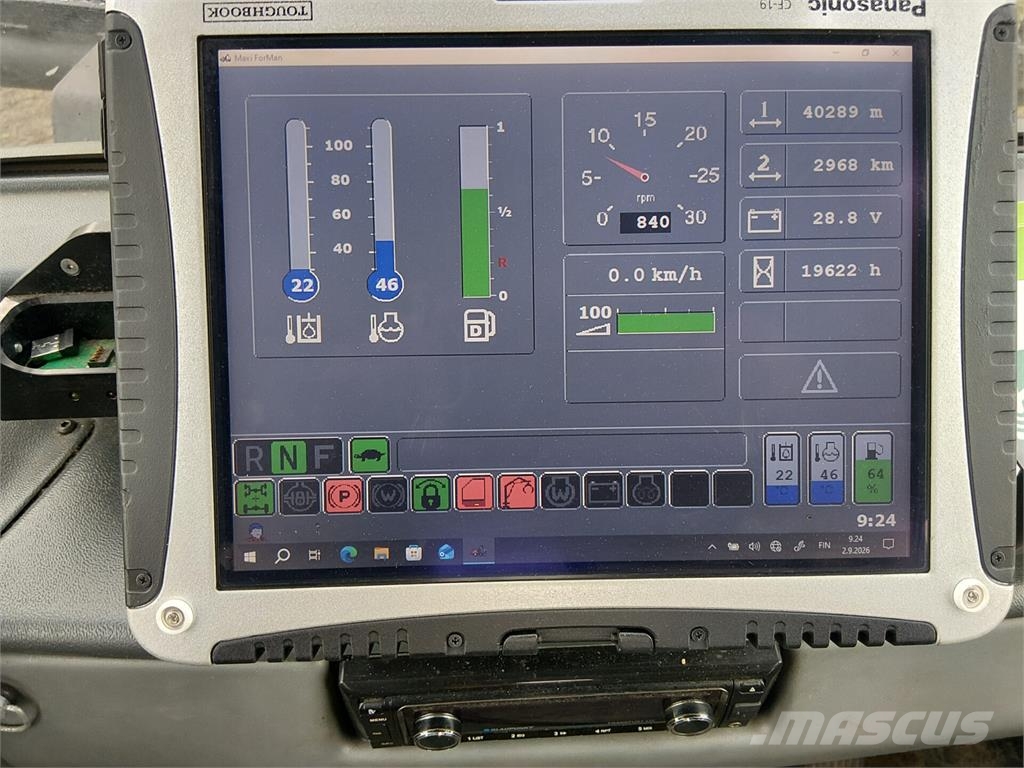 Komatsu 830.3 جرارات التحريج