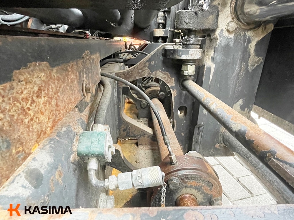 ABG Titan 325 EPM Screed VB 78 Booms and arms